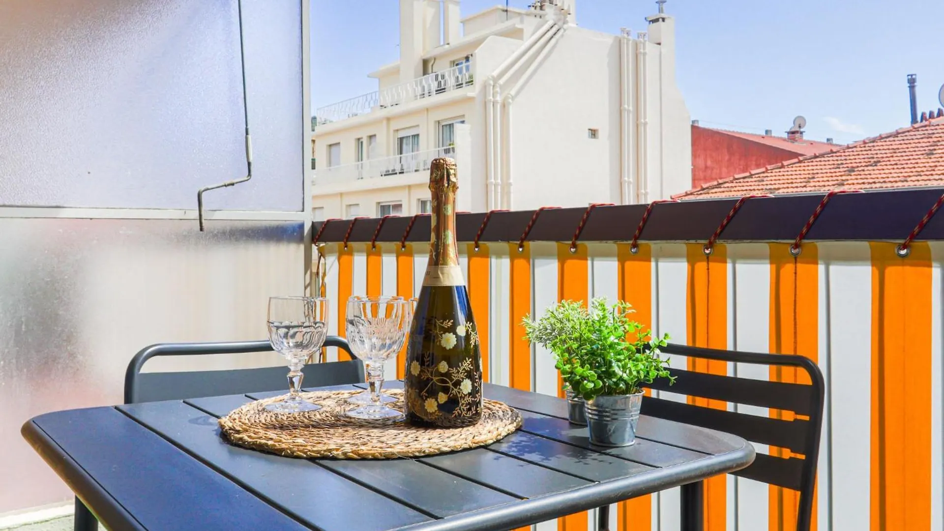 Apartment Les Balcons De Battisti By Interhome Nice