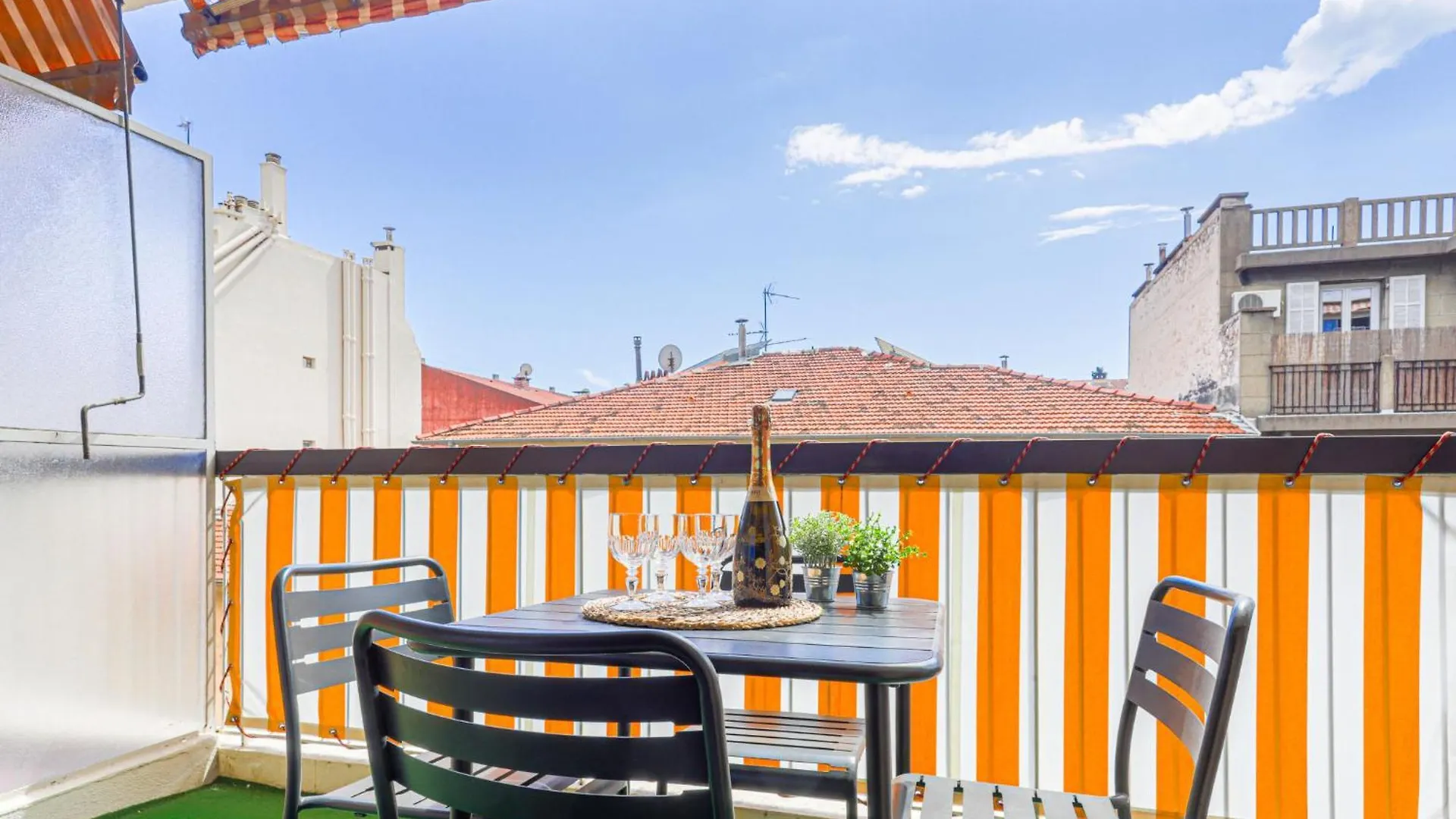 Apartment Les Balcons De Battisti By Interhome Nice